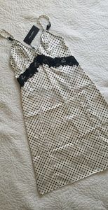 NWT Dolce and Gabbana Polkadot 🖤🤍and Lace Chemise